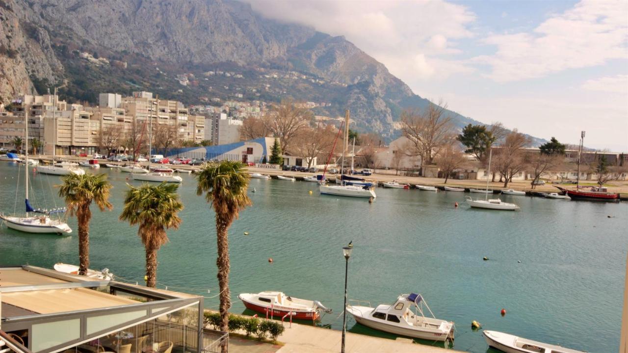 Apartment Jen Omiš Eksteriør billede