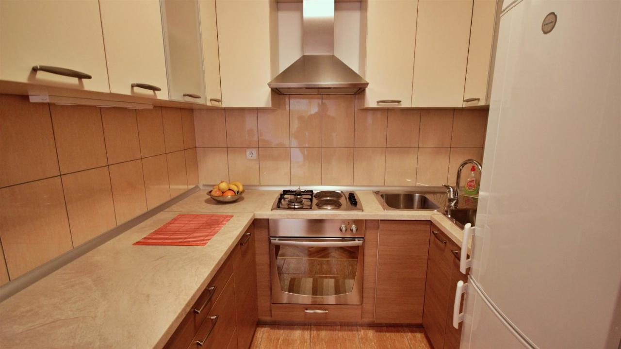 Apartment Jen Omiš Eksteriør billede
